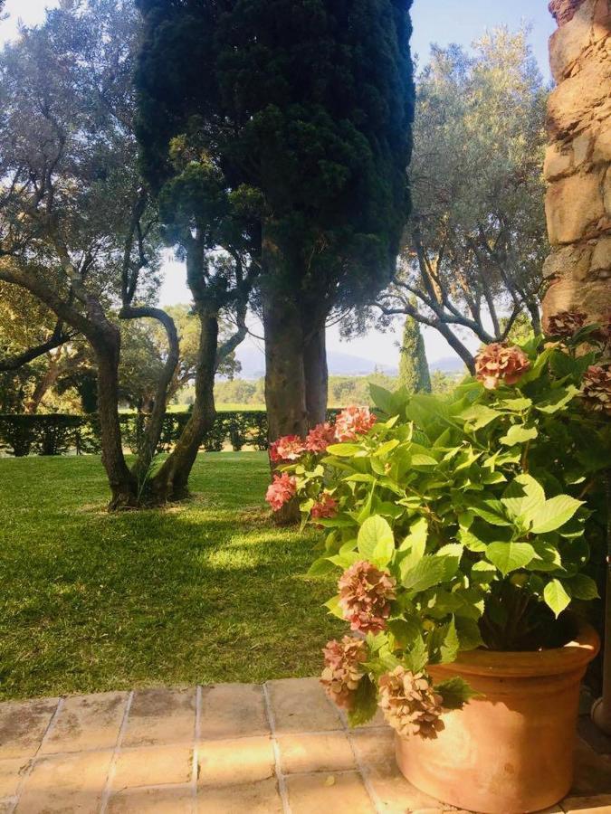 Villa Provencale Familiale Avec Piscine Grimaud Exteriör bild