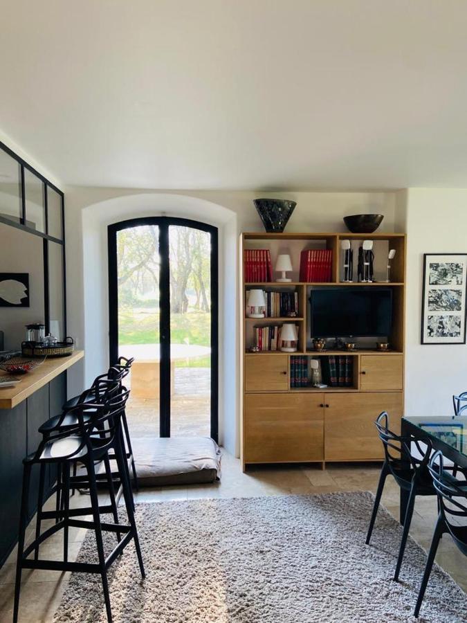 Villa Provencale Familiale Avec Piscine Grimaud Exteriör bild
